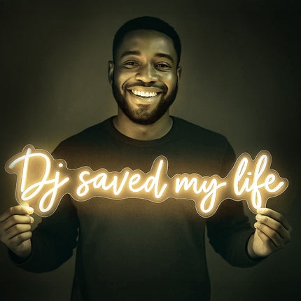 Néon LED « DJ Saved My Life » blanc chaud– ambiance cosy – Décoration murale pour studio, bar, salon